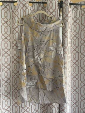 Habitat Gray Top with Yellow Floral Accents